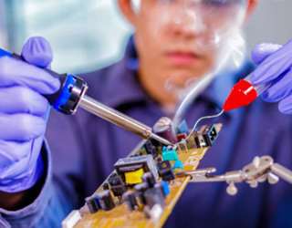 研發(fā)總監(jiān)